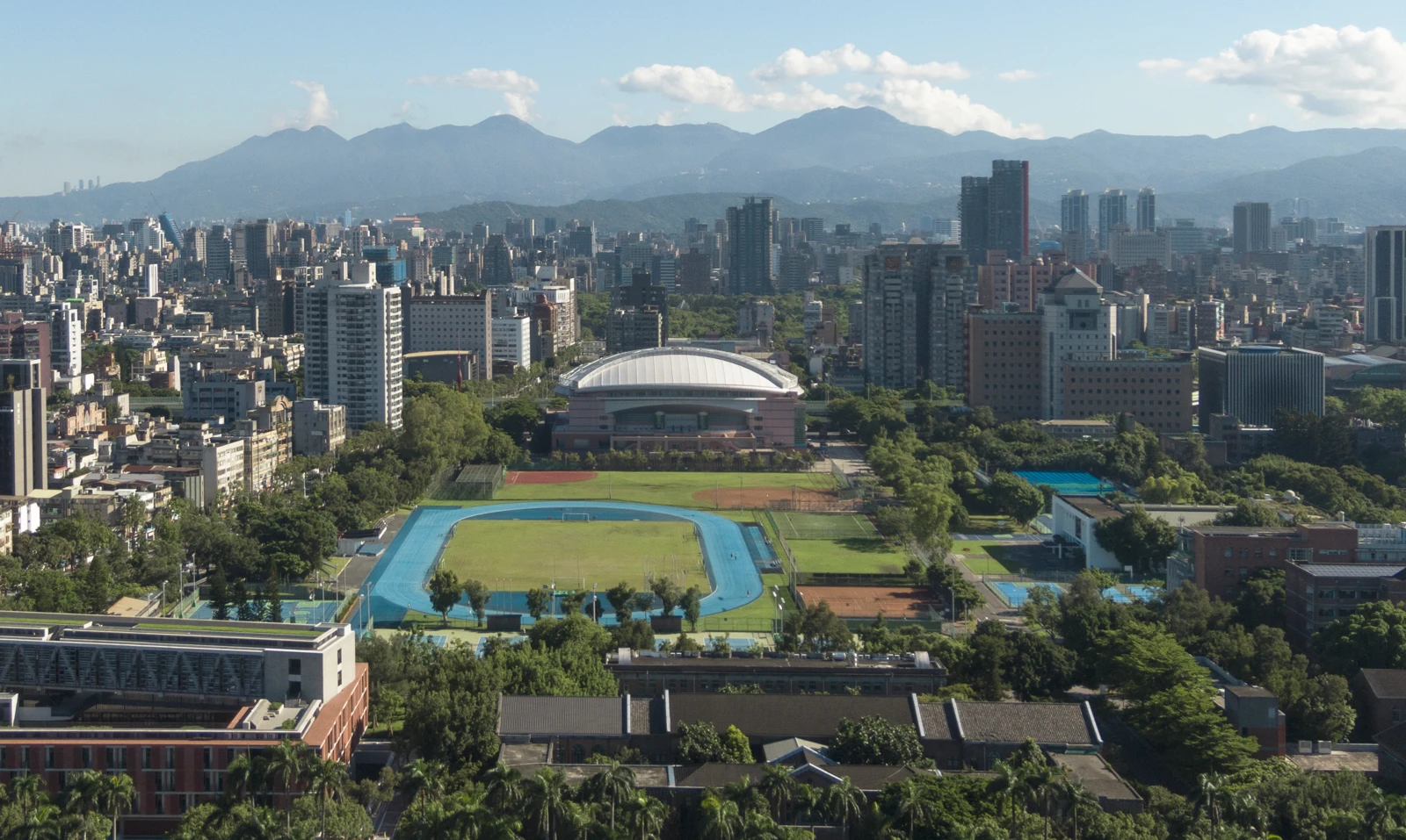 台灣大學體育館